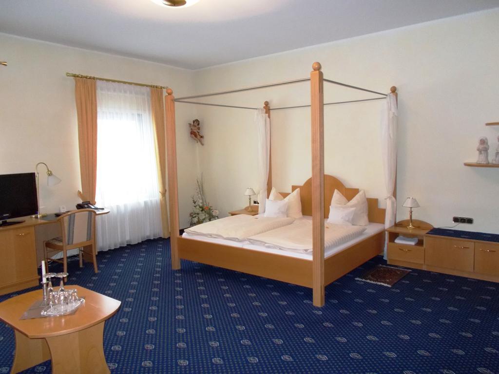 Monteurzimmer Thalfried Ruhla Room photo